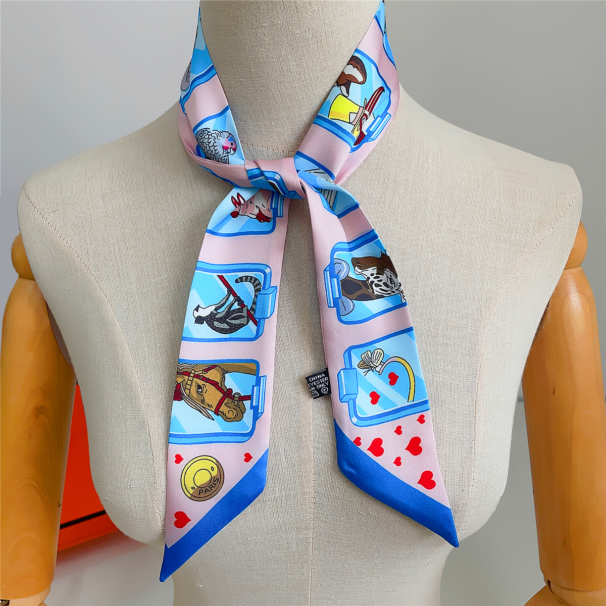 Brand Design Twill 100% Silk S - Face Scarf Mask のレビューと価格