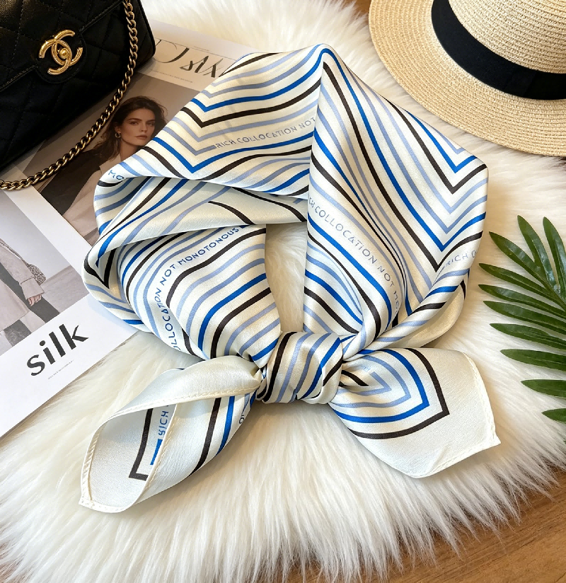 Silk Street Printed Silk Scarf - Silk Tie Striped のレビューと価格