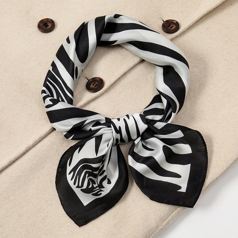 2025 Beach Hijab Stoles Silk S - Silk Tie Striped のレビューと価格