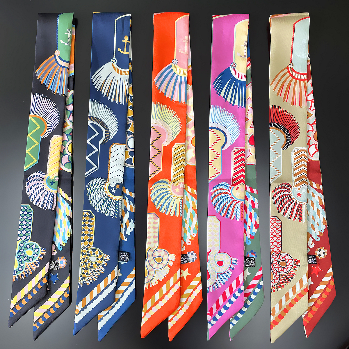 Brand Design Twill 100% Silk S - Face Scarf Mask のレビューと価格