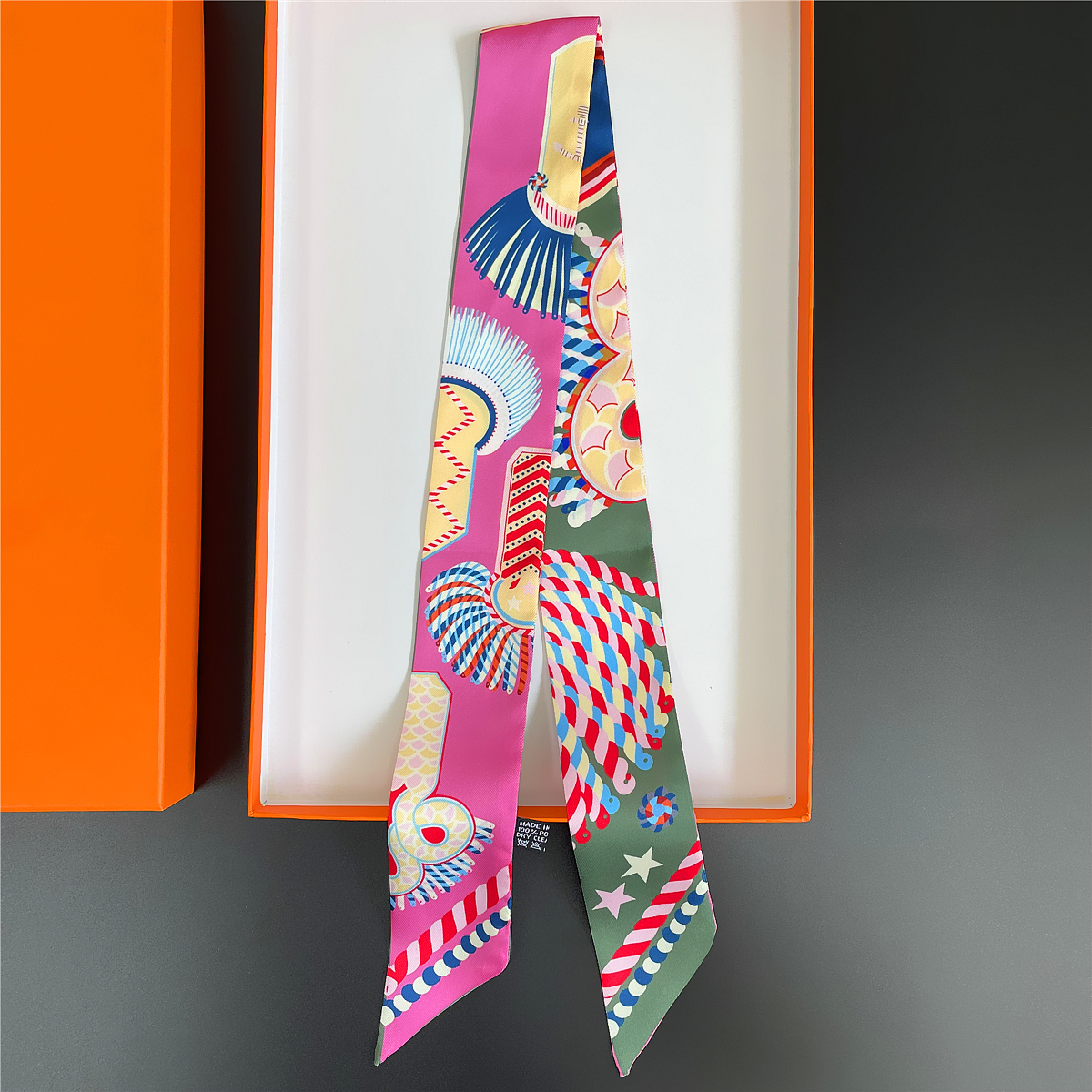 Brand Design Twill 100% Silk S - Face Scarf Mask のレビューと価格