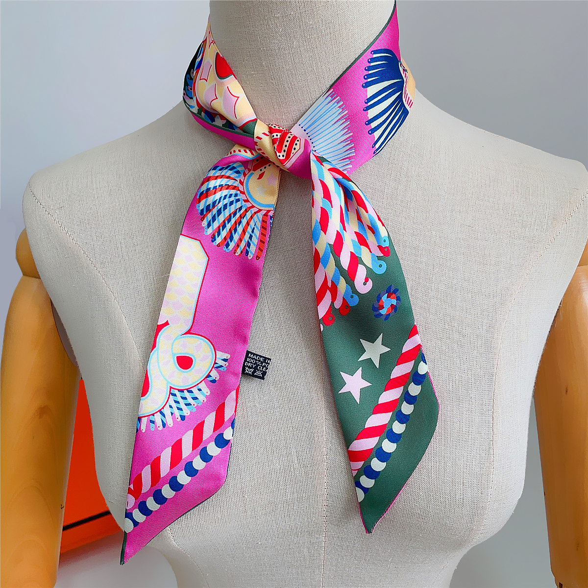 Brand Design Twill 100% Silk S - Face Scarf Mask のレビューと価格