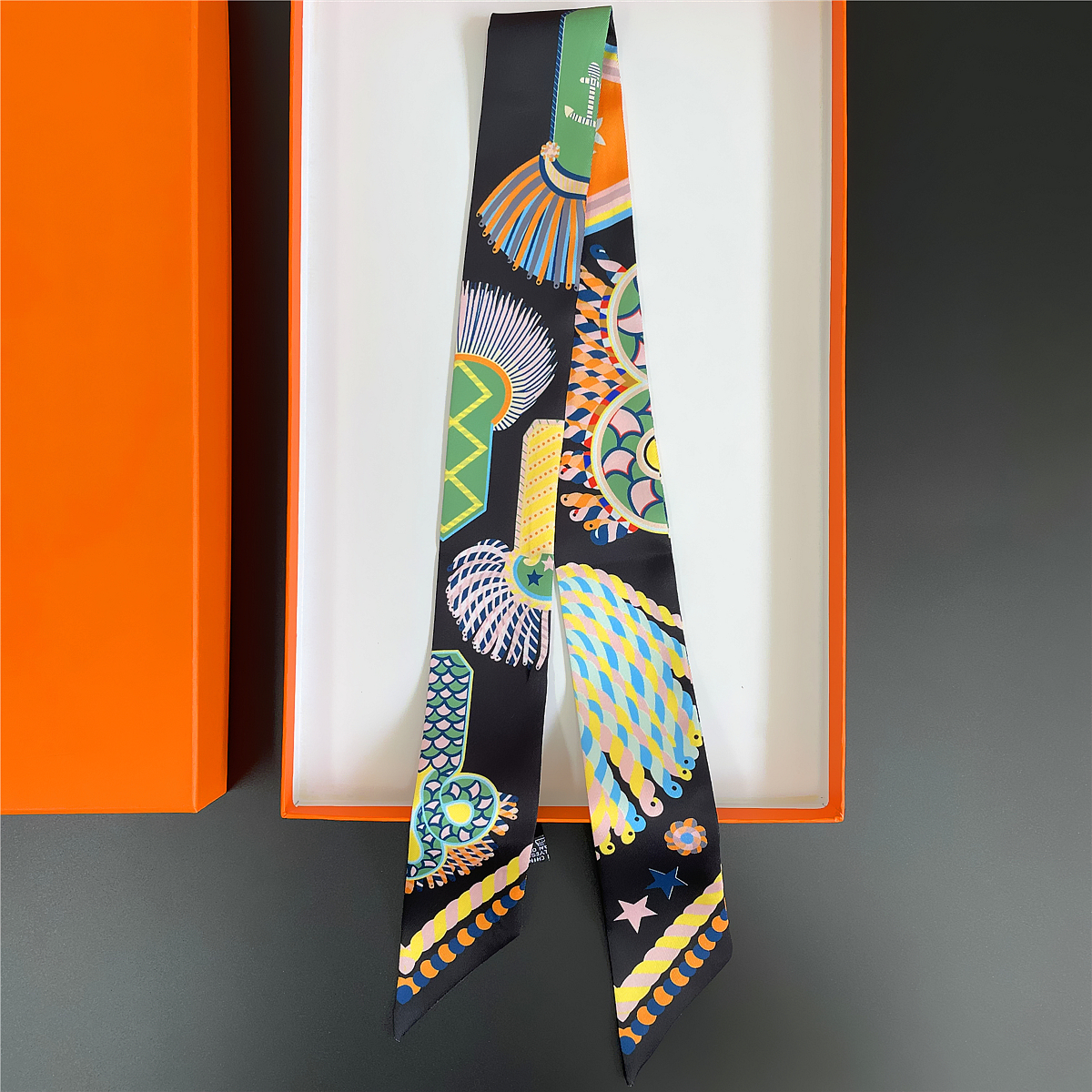 Brand Design Twill 100% Silk S - Face Scarf Mask のレビューと価格