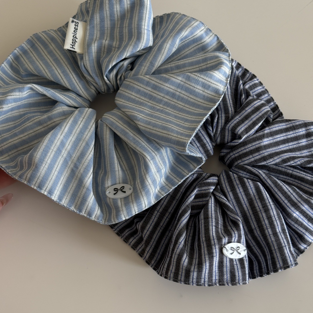 Blue Solid Color Silk Hair Ban - Silk Tie Striped のレビューと価格