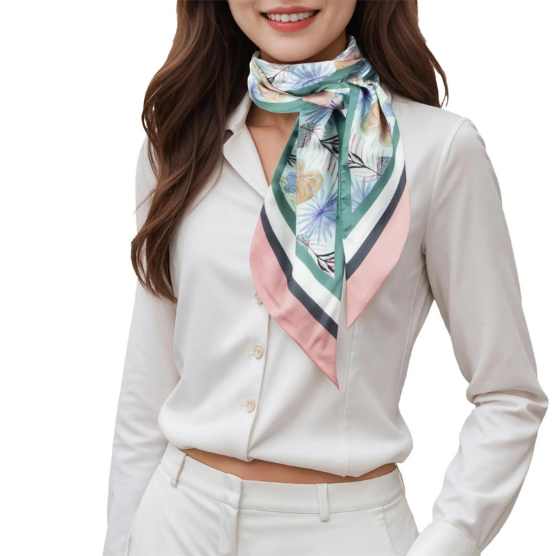 Fashion Stripes Hair Ribbon Sc - Silk Tie Striped のレビューと価格
