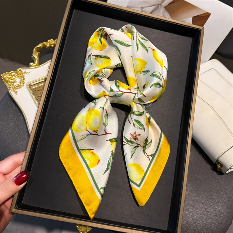70cm Square Lemon Print Yellow - Head Wrap Turban のレビューと価格