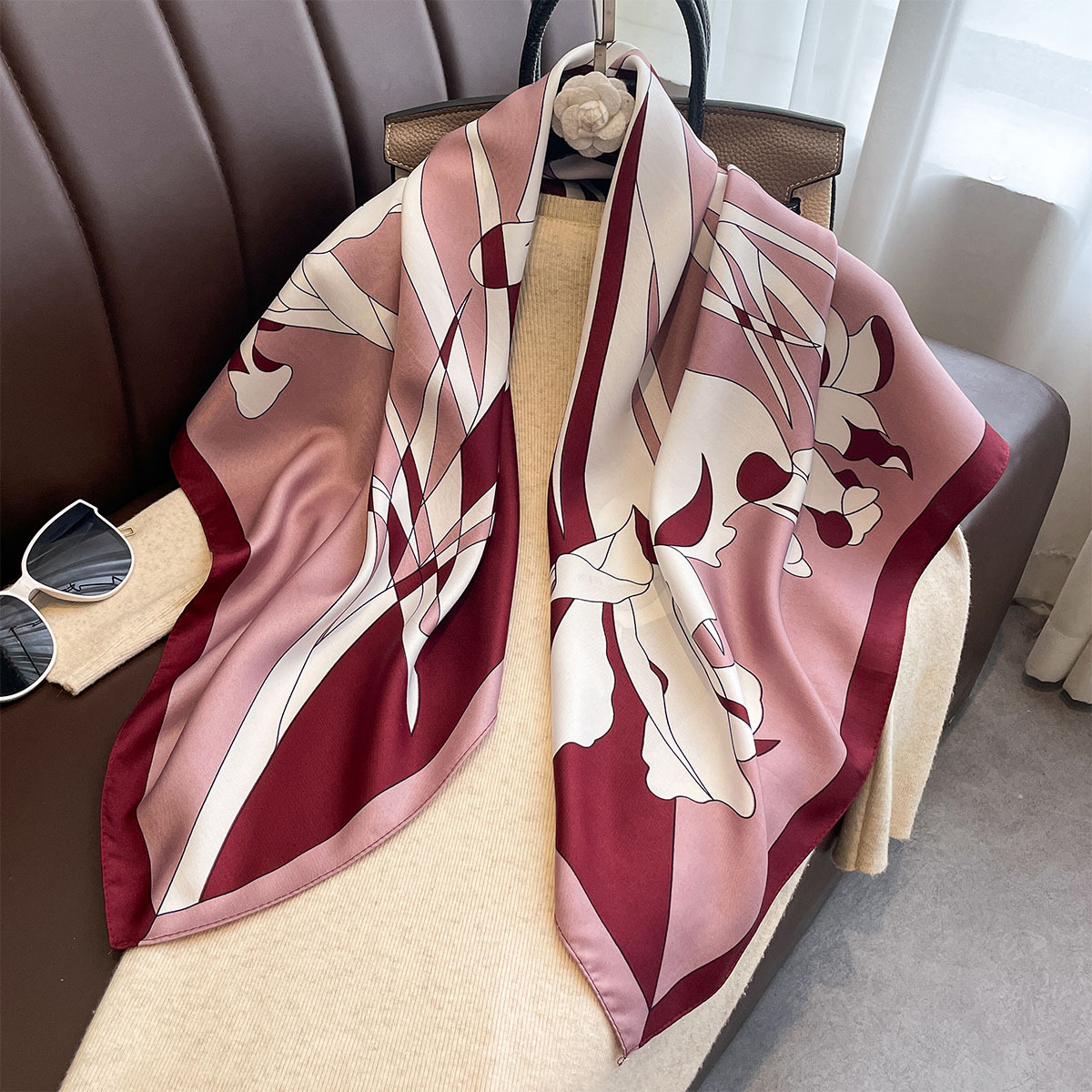 Luxury 90*90Cm Square Scarf Tw - Ascot Neck Scarf のレビューと価格