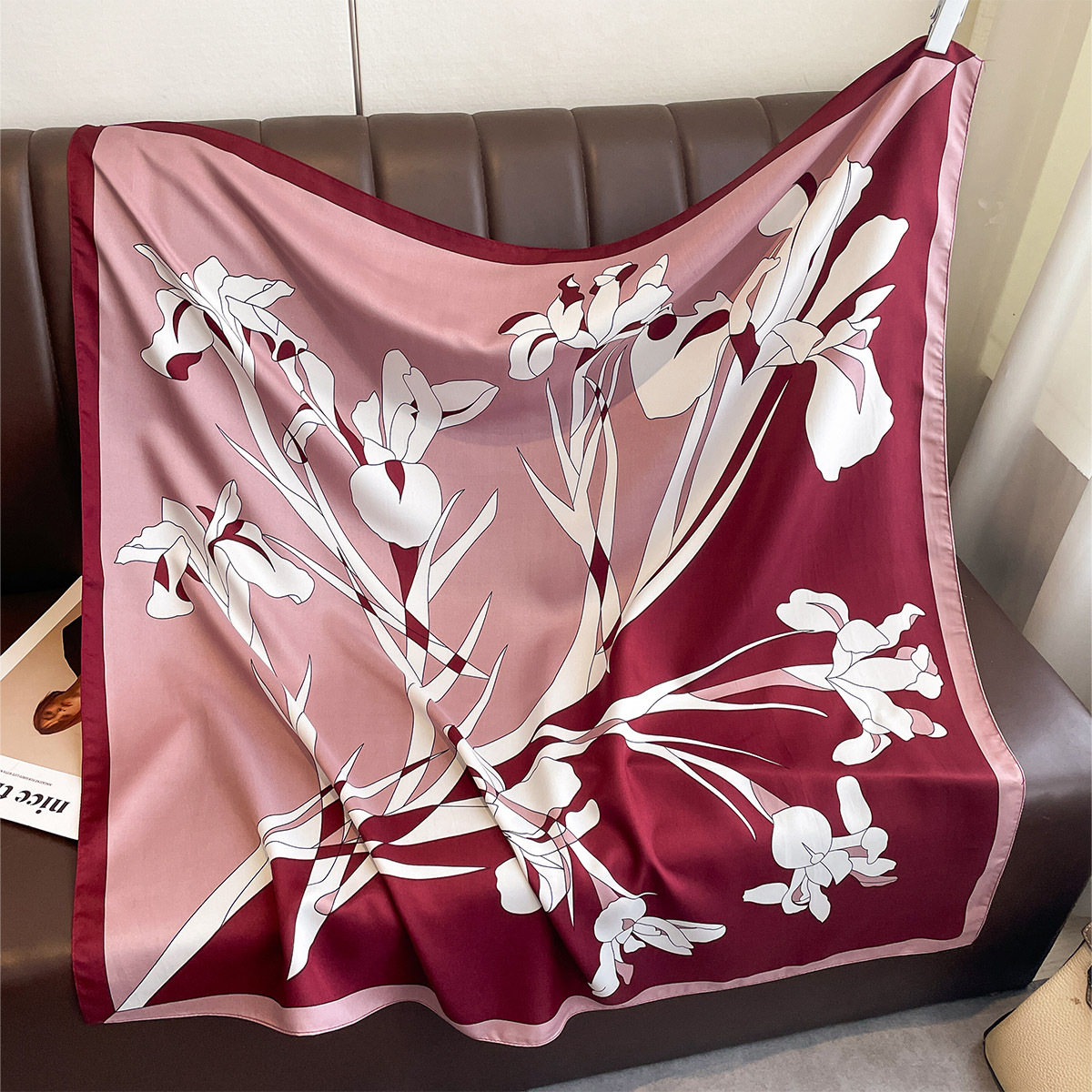 Luxury 90*90Cm Square Scarf Tw - Ascot Neck Scarf のレビューと価格