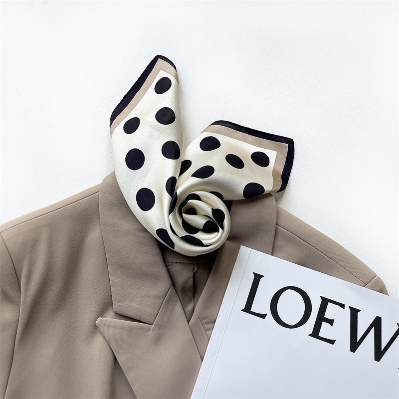 2024 New Pure Silk Scarf Small - Silk Neck Scarf のレビューと価格