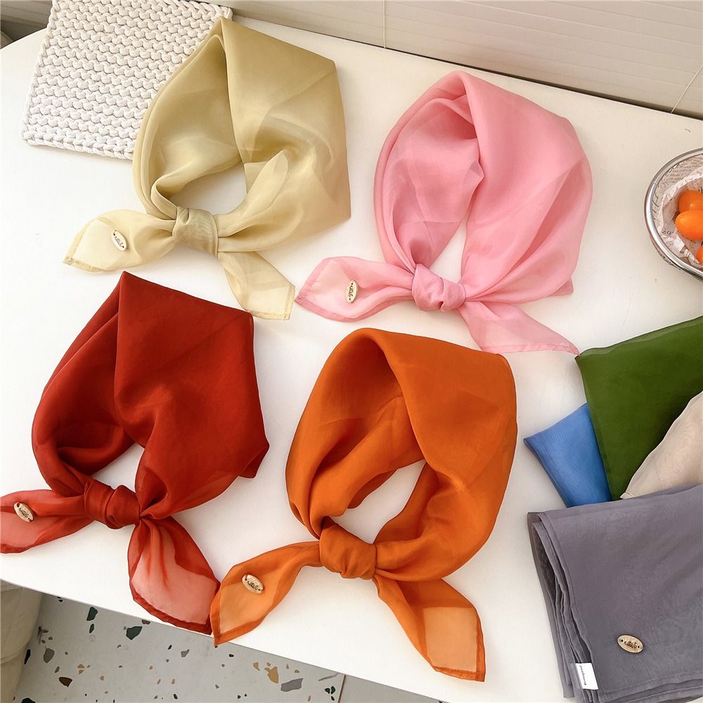 Retro Solid Color Small Square - Scarf Silk Square のレビューと価格