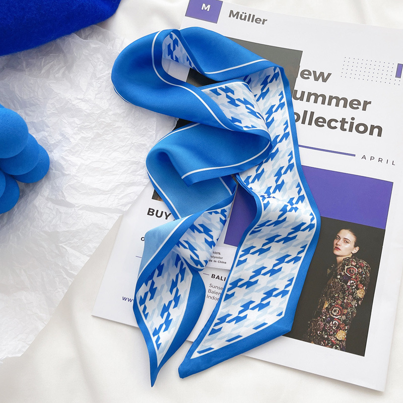 Klein blue silk scarf new chec - Bandana Cotton のレビューと価格