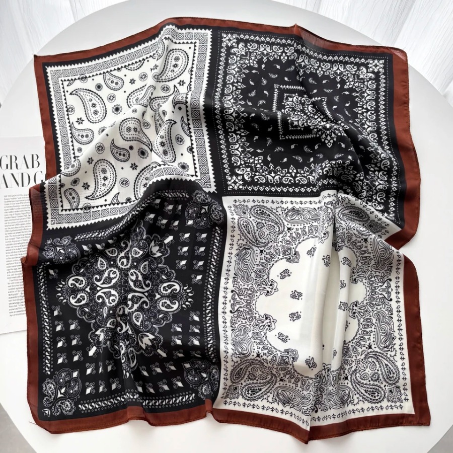 2025 Silk Shawl Square Scarf F - Bandana Cotton のレビューと価格