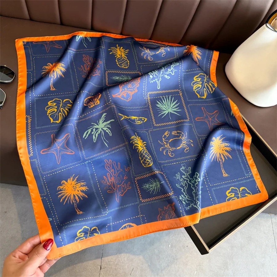Blue Print Silk Square Scarf W - Bandana Cotton のレビューと価格